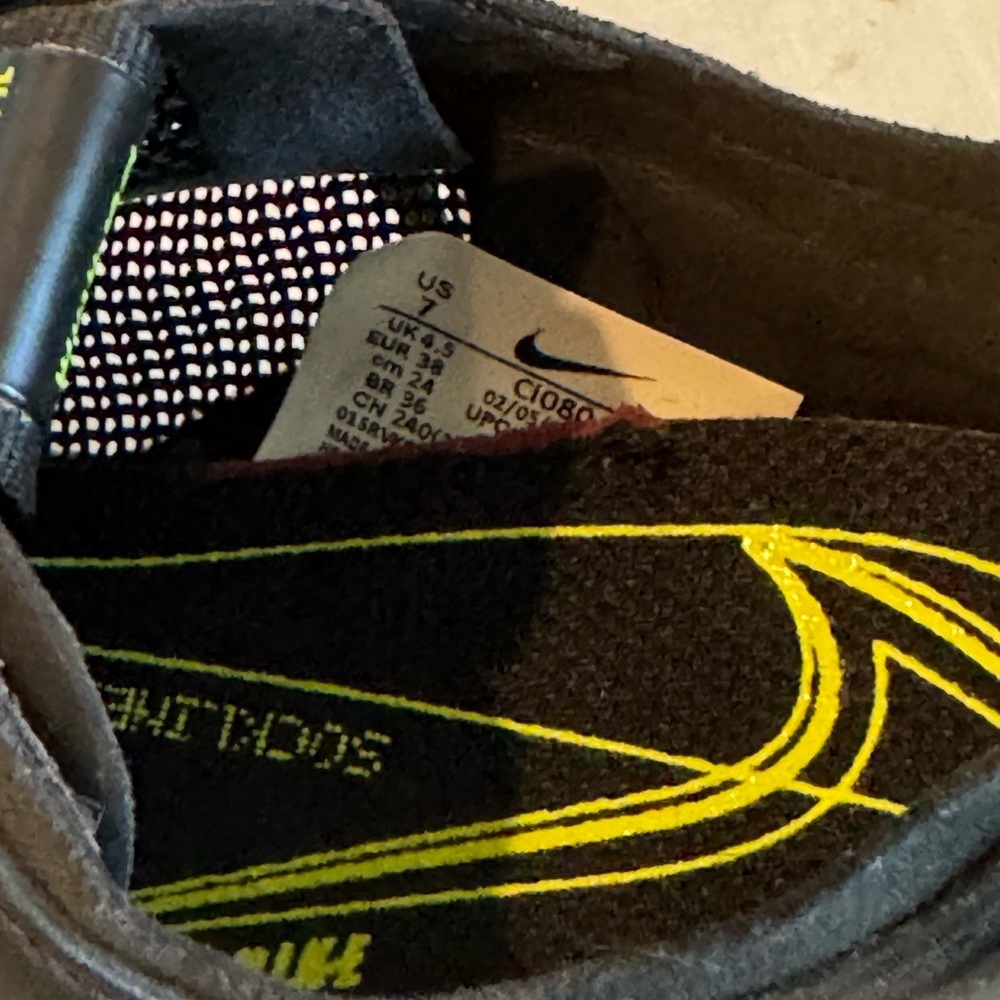 Nike Black and Neon Green Athletic Shoes - Picture 2 of 4